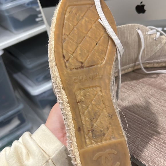 VINTAGE CHANEL SNEAKER